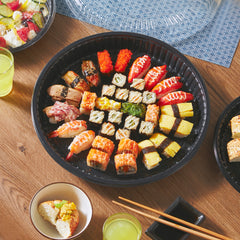 51424-Disposable Round Sushi Trays with Transparent Lids Black Plastic Platter Catering Sushi Box(14 inch)