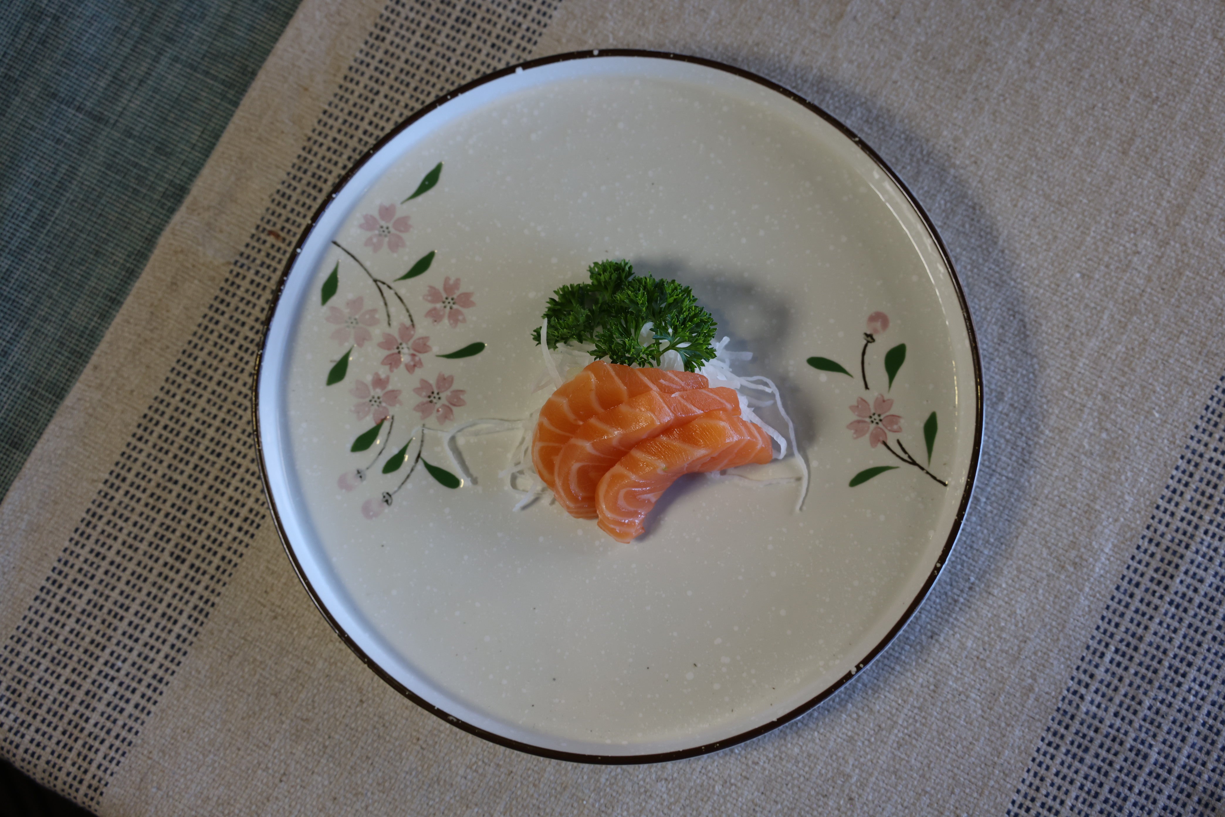 51172 - Pink Sakura 10" Rimmed Round Porcelain Coupe Plate, 12/Case