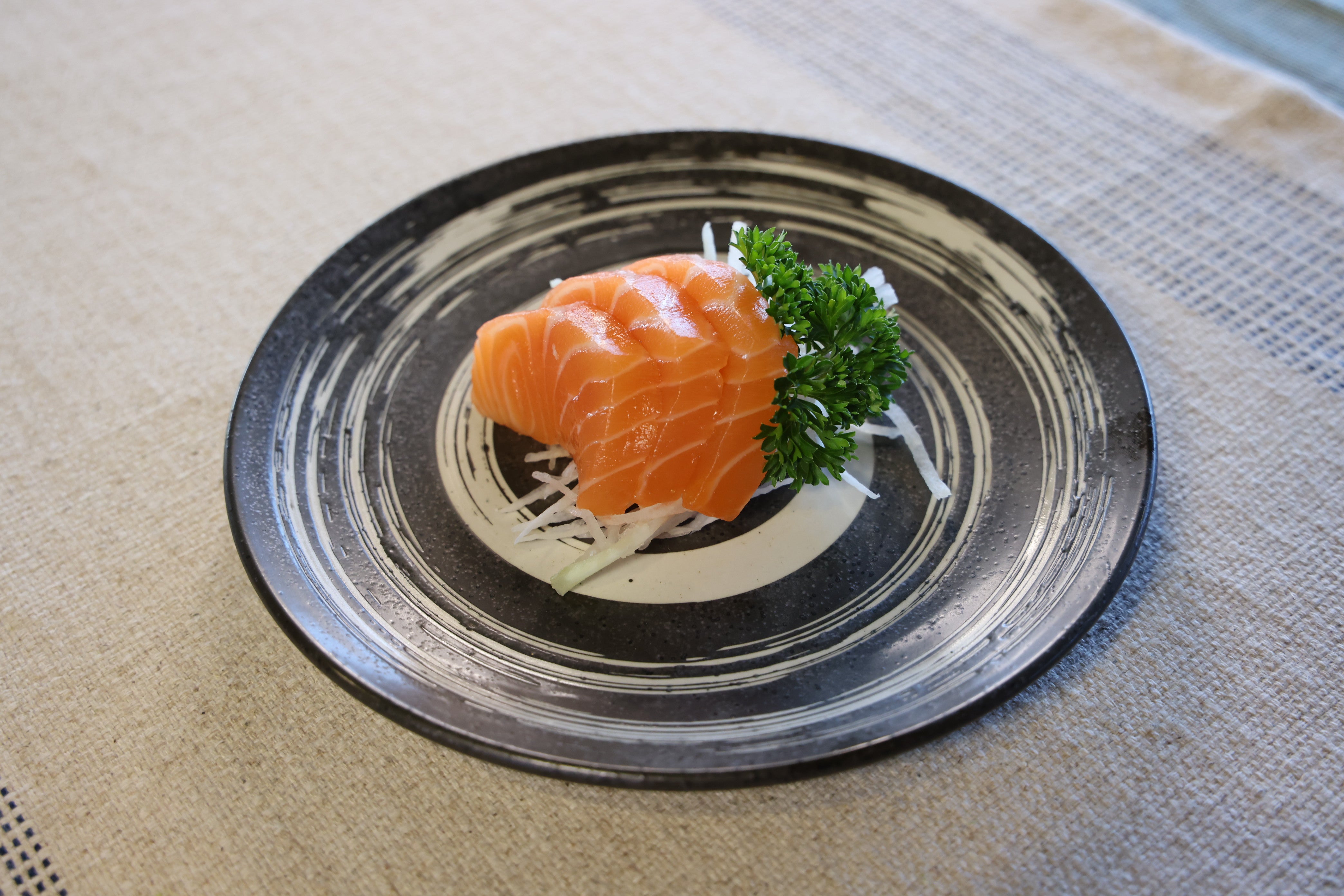 51069-8Inches Round Ceramic Dinner Plate-32/Case